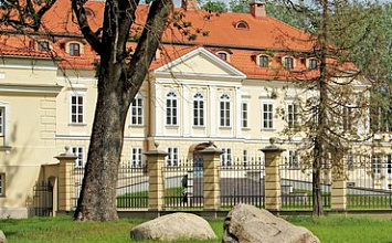 ЭХО ВЕКОВ: ПОЛОНЕЗ ОГИНСКОГО, КАМНИ КРЕВО, ШПИЛИ ГЕРВЯТ